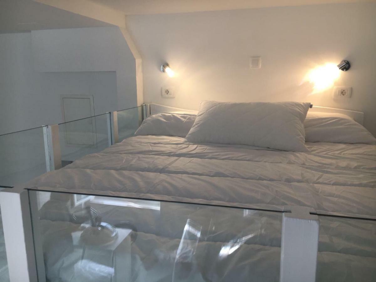 Palace Porta Argentea Luxury Apartament *